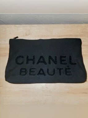 CHANEL Beaute’ Black Terry Cloth Cosmetic Pouch